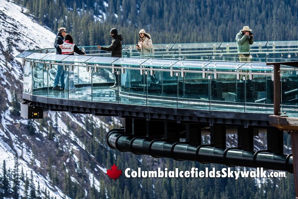Jasper Columbia Icefields Glacier Skywalk During May